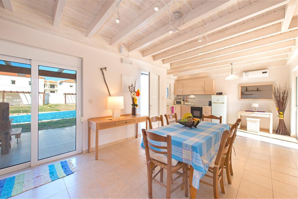Kolymbia Villas By Stayonrhodes ภายนอก รูปภาพ